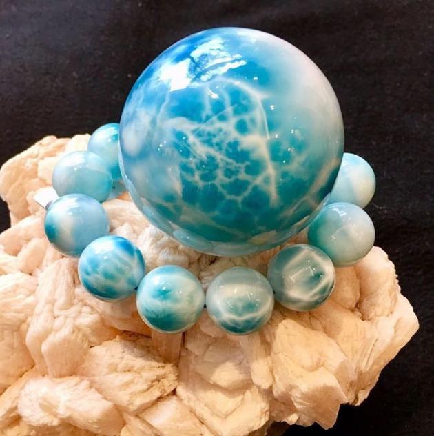 Larimar 1