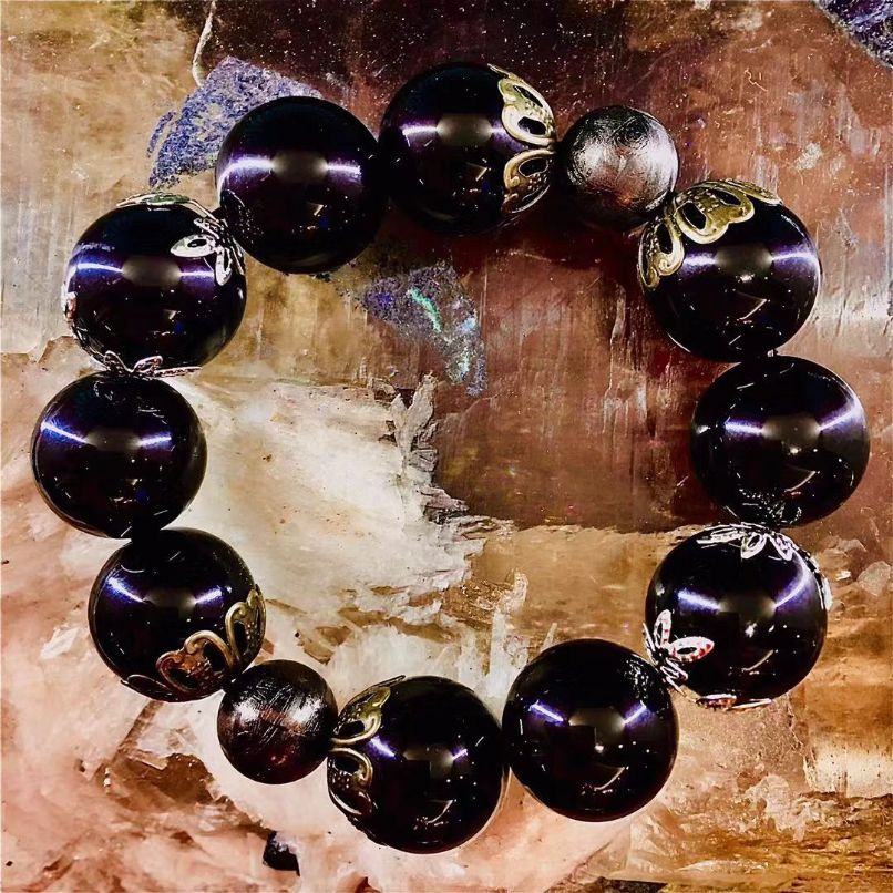 黑水晶 Black Quartz
